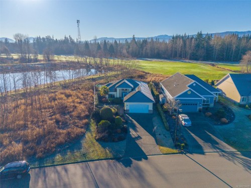 656 Morningstar Dr, Parksville, BC 