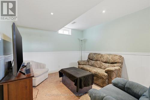 71 Truax Street, Kawartha Lakes (Lindsay), ON - Indoor