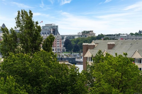 208-100 Saghalie Rd, Victoria, BC - Outdoor With View