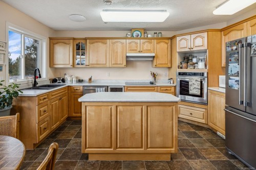 5-1700 Pritchard Rd, Cowichan Bay, BC 