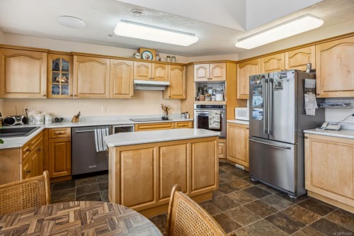 5-1700 Pritchard Rd, Cowichan Bay, BC 