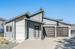 124 Hawk Point Rd  Nanaimo, BC V9T 5W2