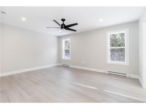 90 Shields St, Douglas, NB 