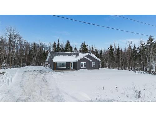 90 Shields St, Douglas, NB 