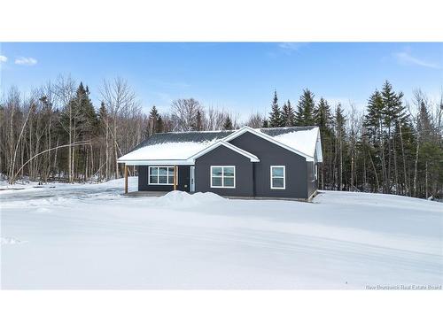 90 Shields St, Douglas, NB 