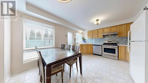 10 Majestic Drive, Markham, ON - Indoor