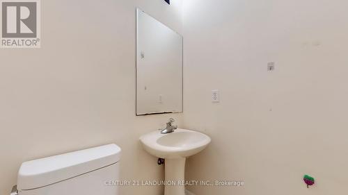10 Majestic Drive, Markham, ON - Indoor Photo Showing Bathroom