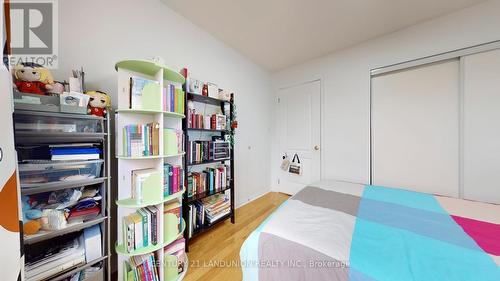 10 Majestic Drive, Markham, ON - Indoor