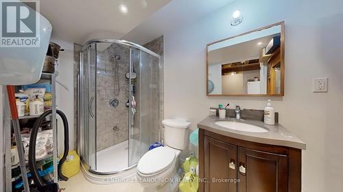 10 Majestic Drive, Markham, ON - Indoor Photo Showing Bathroom