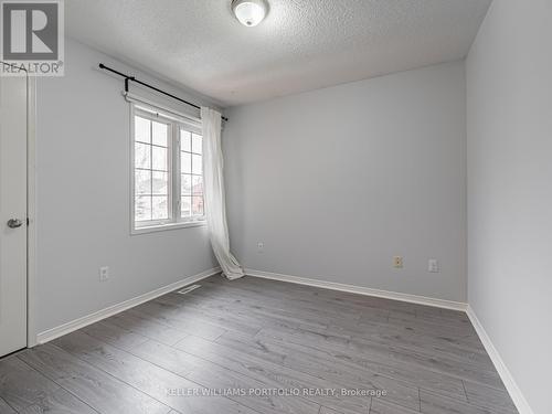 7160 Waldorf Way, Mississauga, ON - Indoor Photo Showing Other Room