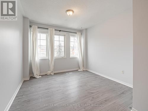 7160 Waldorf Way, Mississauga, ON - Indoor Photo Showing Other Room
