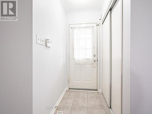 7160 Waldorf Way, Mississauga, ON - Indoor Photo Showing Other Room