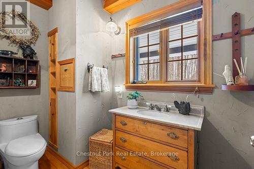 MAIN FLOOR 2 PC BATH - 418573 Concession A, Meaford, ON - Indoor Photo Showing Bathroom