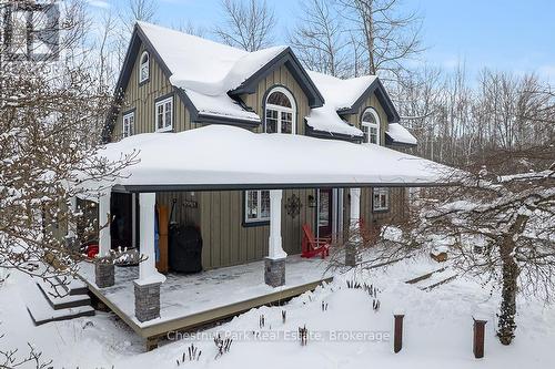 COVERED PORCH - 418573 Concession A, Meaford, ON - Outdoor