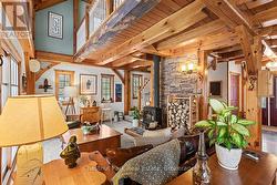 LOFT OVERLOOKS GREAT ROOM - 