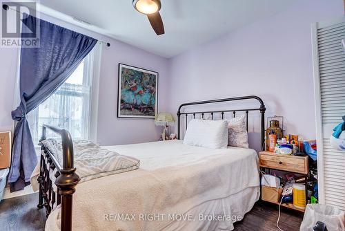 110 Mary Street, Orillia, ON - Indoor Photo Showing Bedroom