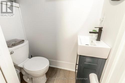 469 Hopkins Avenue, Peterborough (Town Ward 3), ON - Indoor Photo Showing Bathroom