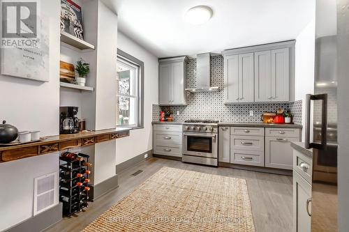 469 Hopkins Avenue, Peterborough (Town Ward 3), ON - Indoor Photo Showing Kitchen With Upgraded Kitchen