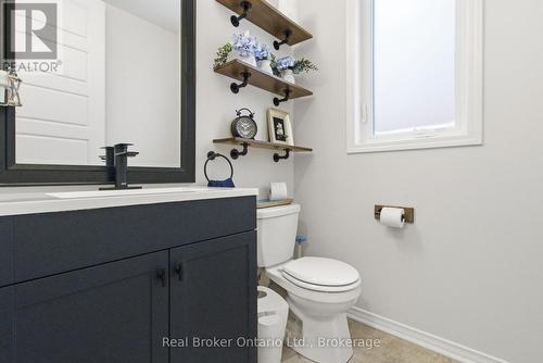 298 Dolman Street, Woolwich, ON - Indoor Photo Showing Bathroom