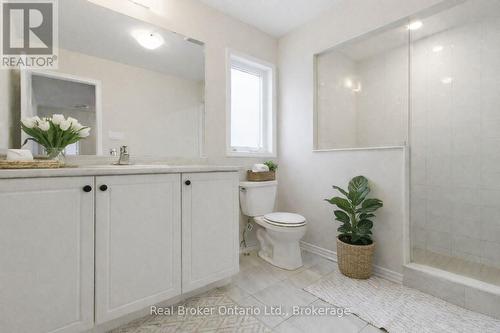 298 Dolman Street, Woolwich, ON - Indoor Photo Showing Bathroom