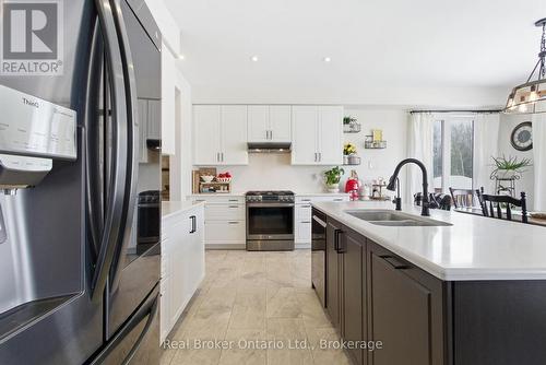 298 Dolman Street, Woolwich, ON - Indoor Photo Showing Kitchen With Stainless Steel Kitchen With Double Sink With Upgraded Kitchen