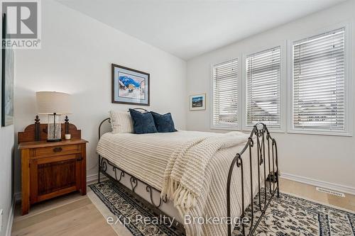 26 Middleton Avenue, Centre Wellington (Fergus), ON - Indoor Photo Showing Bedroom