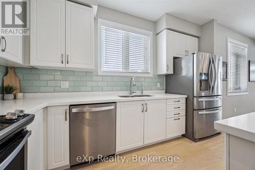 26 Middleton Avenue, Centre Wellington (Fergus), ON - Indoor Photo Showing Kitchen
