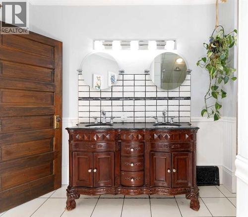 4736 56 Street, Red Deer, AB - Indoor Photo Showing Other Room