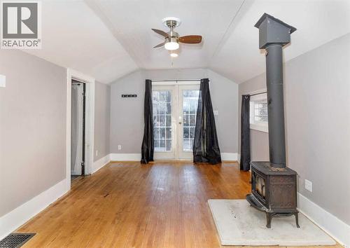 4736 56 Street, Red Deer, AB - Indoor Photo Showing Other Room