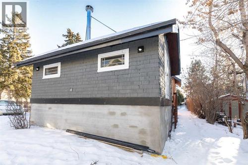 4736 56 Street, Red Deer, AB - Outdoor