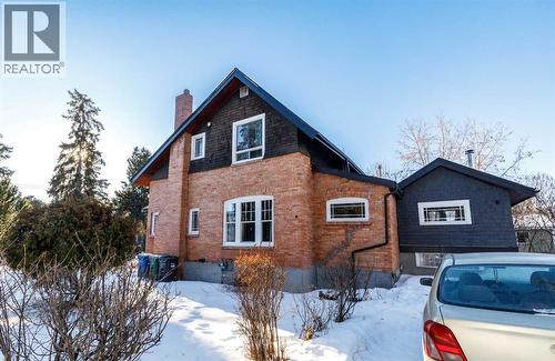 4736 56 Street, Red Deer, AB - Outdoor