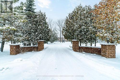 61 Kenrei Road, Kawartha Lakes (Lindsay), ON - Outdoor