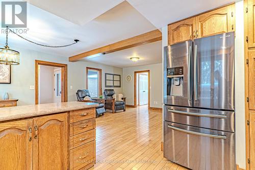 61 Kenrei Road, Kawartha Lakes (Lindsay), ON - Indoor Photo Showing Kitchen