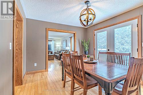 61 Kenrei Road, Kawartha Lakes (Lindsay), ON - Indoor Photo Showing Dining Room