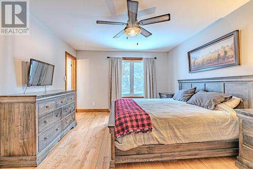61 Kenrei Road, Kawartha Lakes (Lindsay), ON - Indoor Photo Showing Bedroom