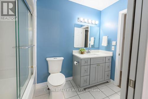 599 Wellington Street, St. Thomas, ON - Indoor Photo Showing Bathroom