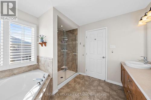 406 Keith Crescent, Ottawa, ON - Indoor Photo Showing Bathroom