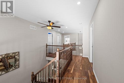 406 Keith Crescent, Ottawa, ON - Indoor Photo Showing Other Room