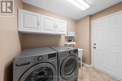 406 Keith Crescent, Ottawa, ON - Indoor Photo Showing Laundry Room