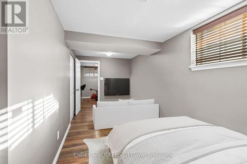 406 Keith Crescent, Ottawa, ON - Indoor