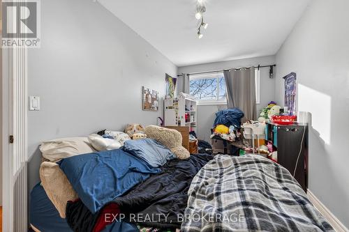 340 Palace Road, Kingston (Central City East), ON - Indoor Photo Showing Bedroom