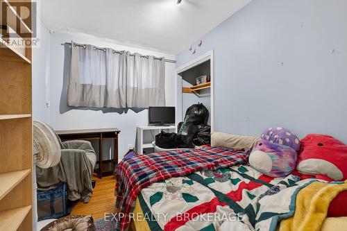 340 Palace Road, Kingston (Central City East), ON - Indoor Photo Showing Bedroom