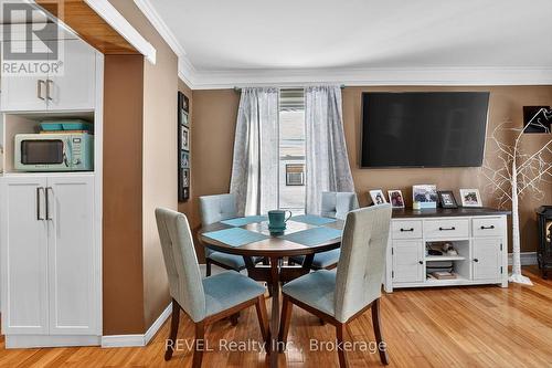 24 Margaret Street, Thorold (Port Robinson), ON - Indoor Photo Showing Dining Room