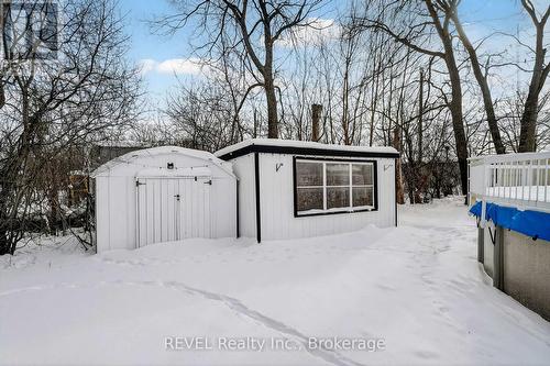 24 Margaret Street, Thorold (Port Robinson), ON - Outdoor