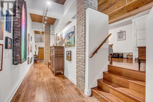 208 - 993 Queen Street W, Toronto, ON - Indoor Photo Showing Other Room