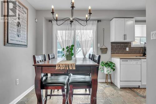 389 Ferndale Drive S, Barrie, ON - Indoor Photo Showing Dining Room