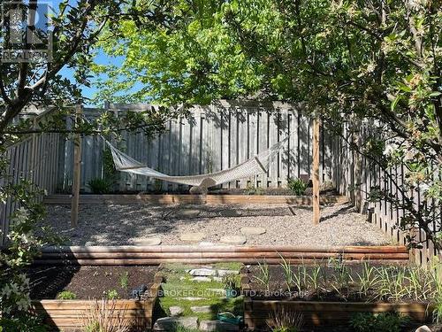 389 Ferndale Drive S, Barrie, ON - Outdoor