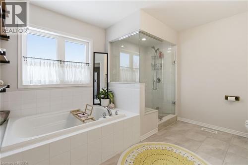 298 Dolman Street, Breslau, ON - Indoor Photo Showing Bathroom