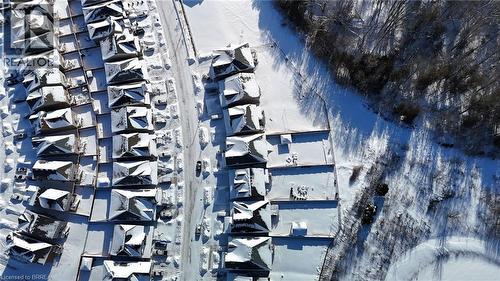 298 Dolman Street, Breslau, ON - Outdoor