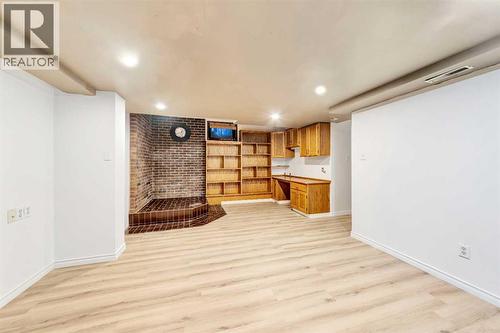 5703 31 Street, Lloydminster, AB - Indoor